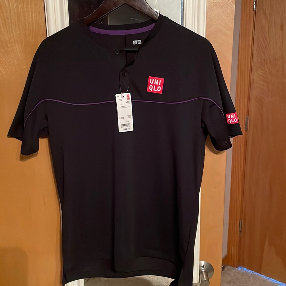 Uniqlo Roger Federer 2022 new collection tennis shirt.